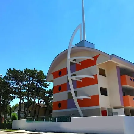 Apartment Swimming Pool And Fun In Bibione